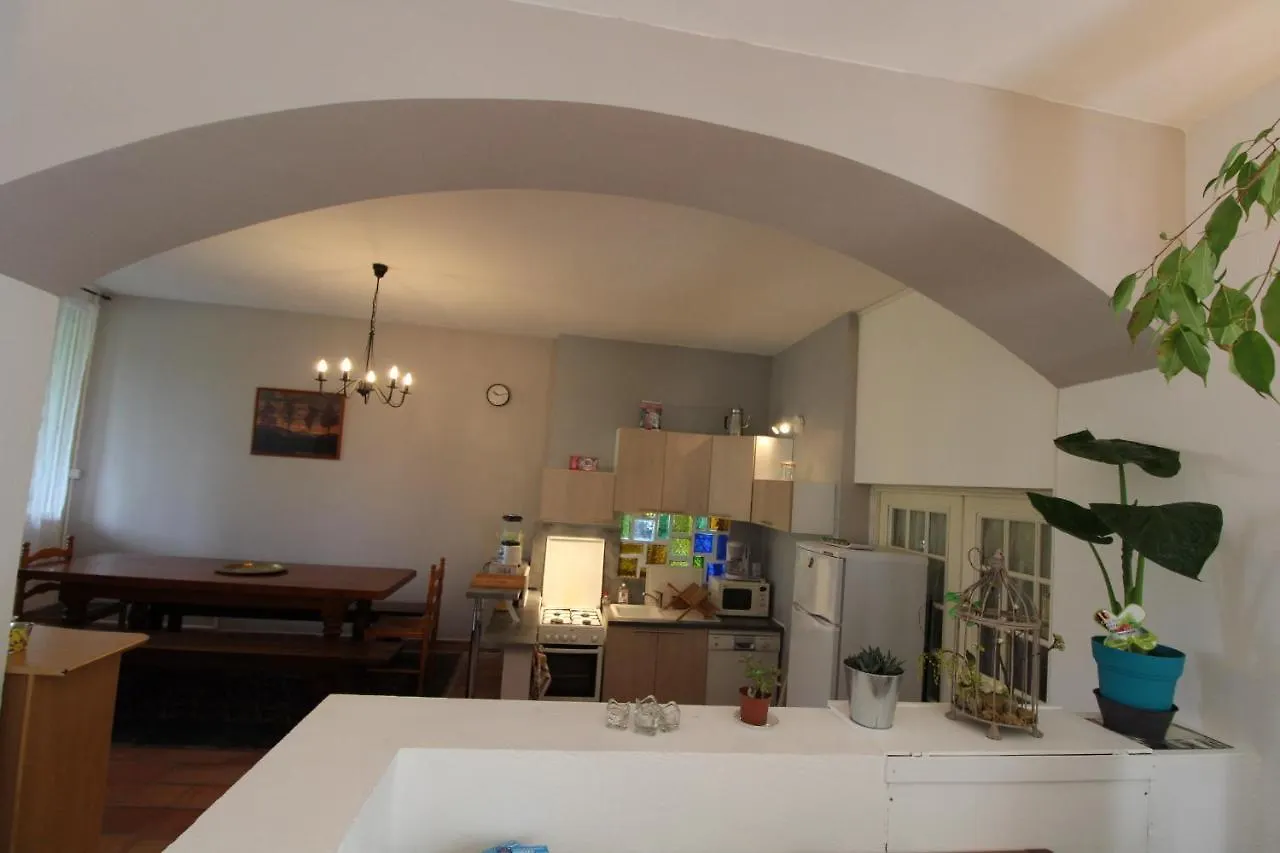Villa Montloubier à Villeneuve-de-Berg Hébergement de vacances