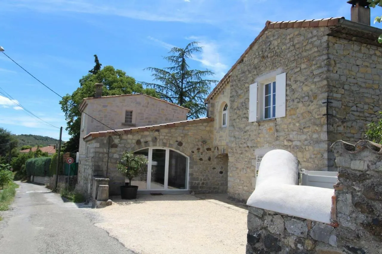 Villa Montloubier à Villeneuve-de-Berg 0*,  France
